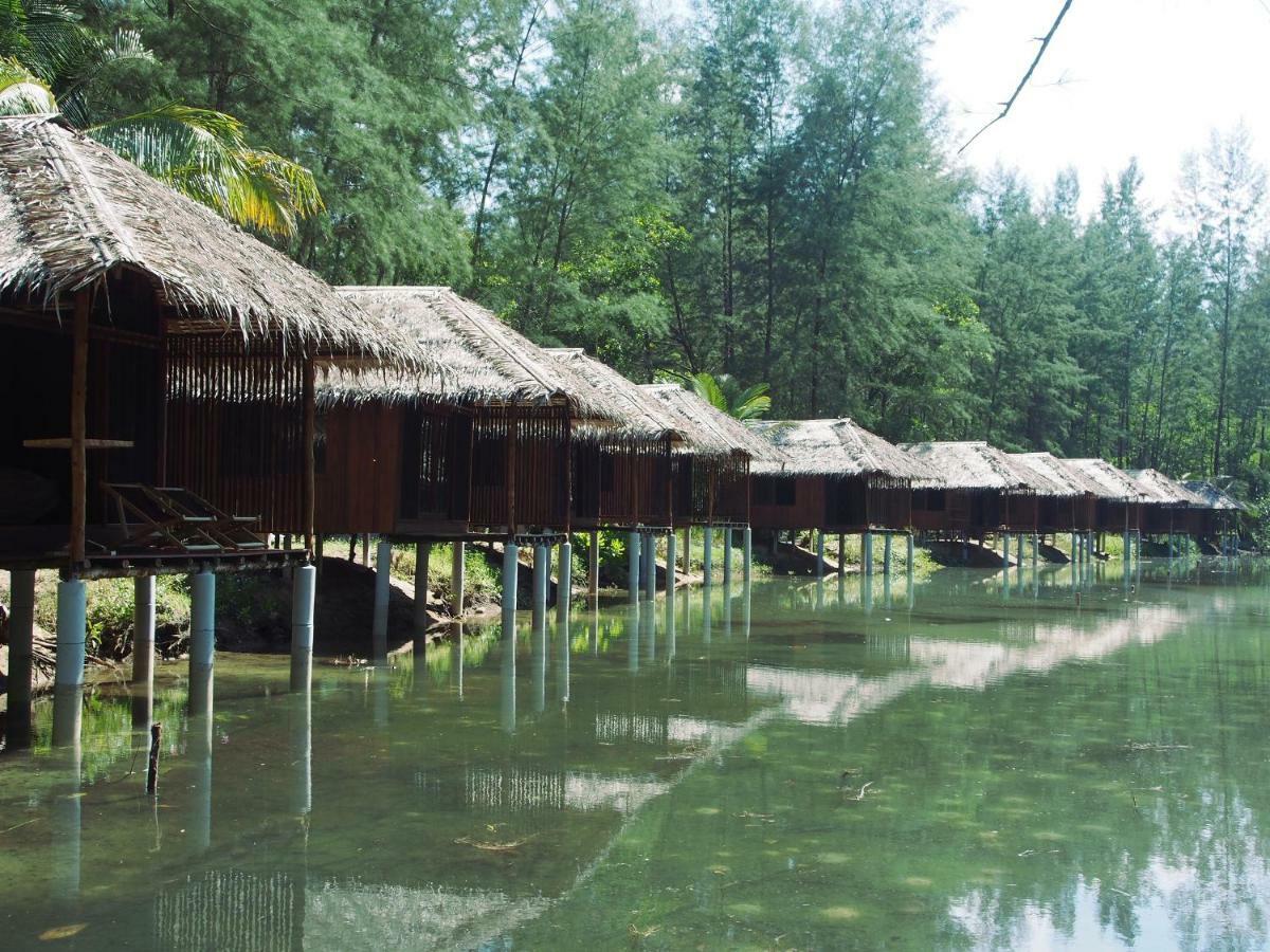 Sea Rounding Hotel Ko Phra Thong Luaran gambar